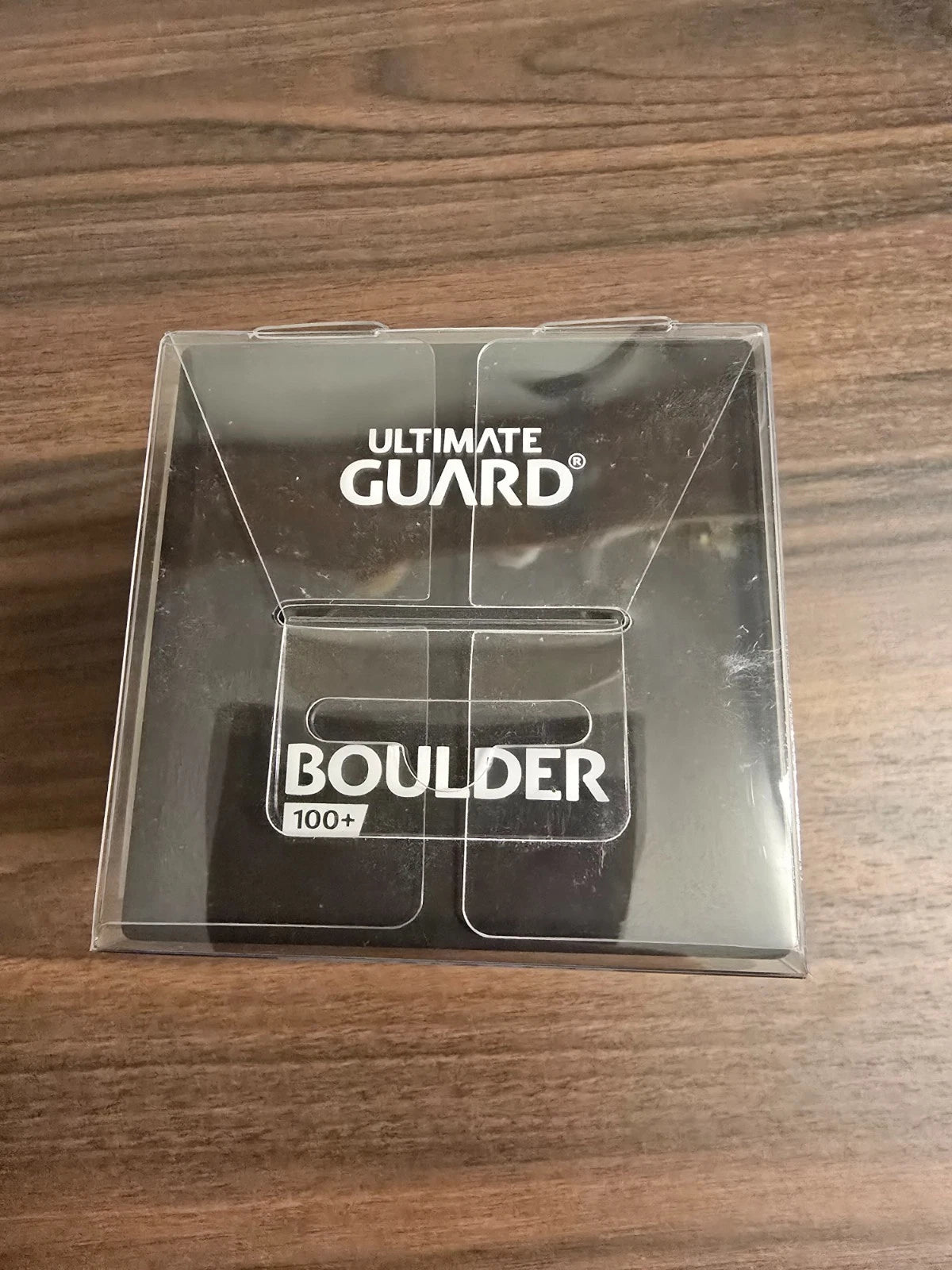 Ultimate Guard Boulder Deck Case – Standard Size Onyx